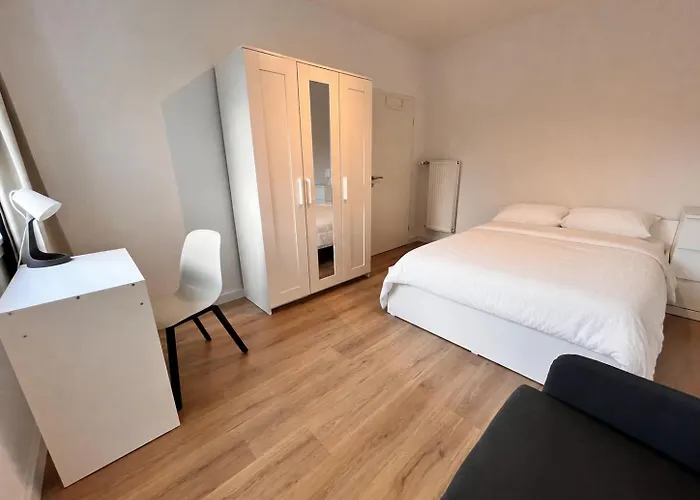 Co-living In Shared In Frankfurt Hospedagem domiciliar *